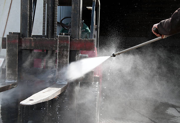 Best Restaurant Pressure Washing  in Walton Hills, OH